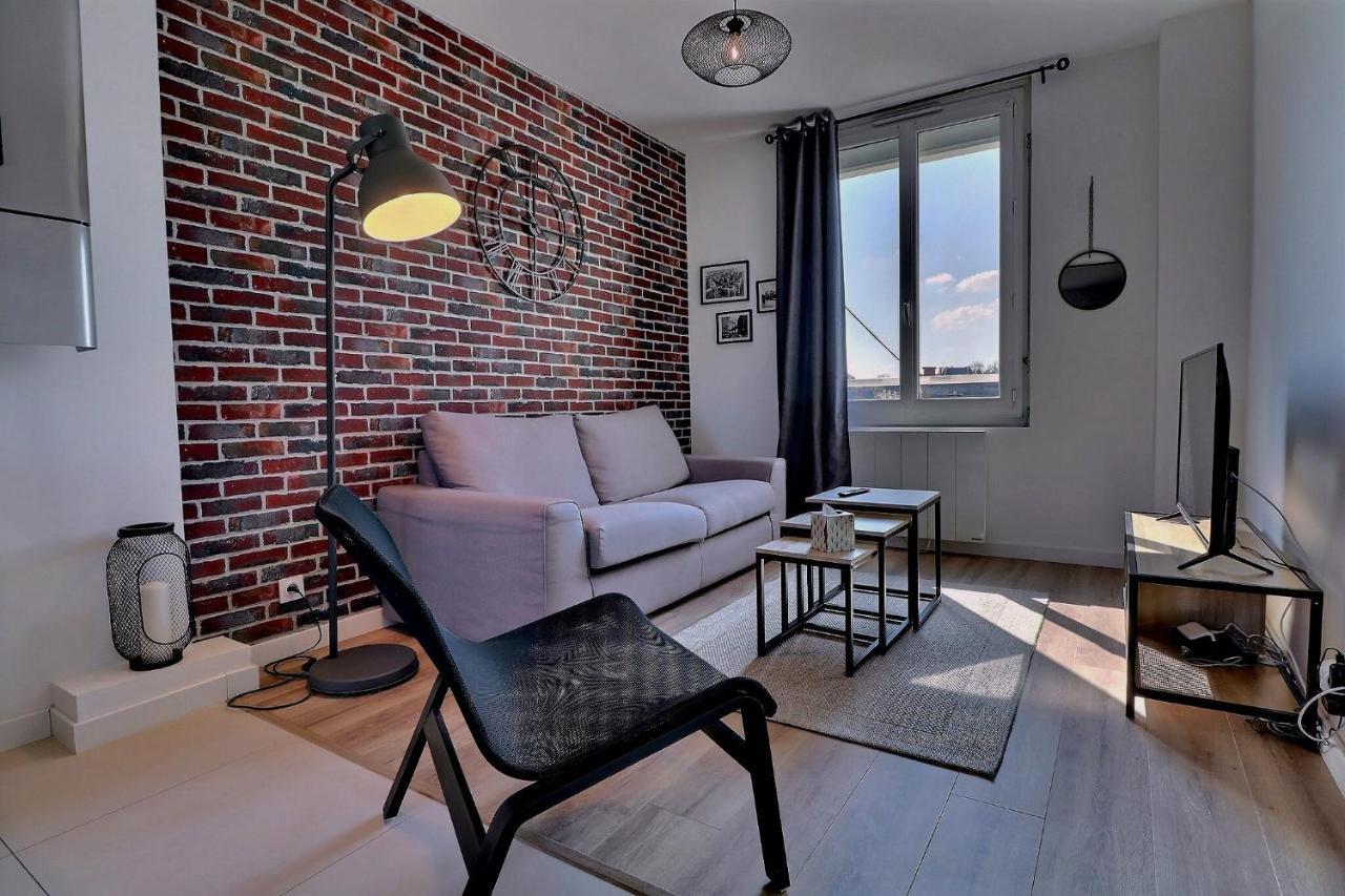 Appartement Logisy En Centre-Ville De Vitre I Logisy L'Indu Vitré Eksteriør bilde